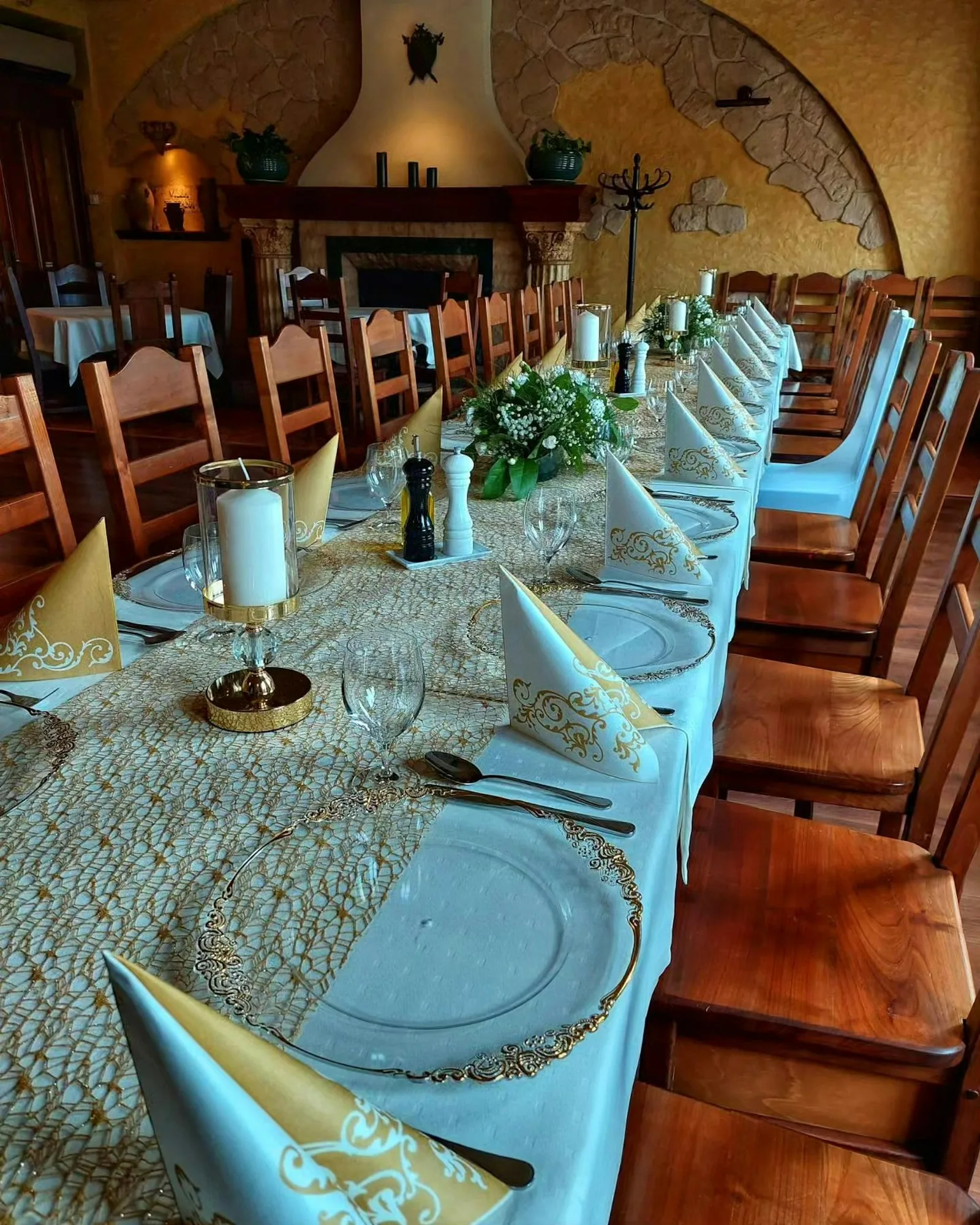 Sala Villa Toscana nakryta na przyjęcie